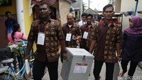 Aksi jemput bola tersebut dilakukan agar setiap warga dapat menggunakan hak pilihnya.