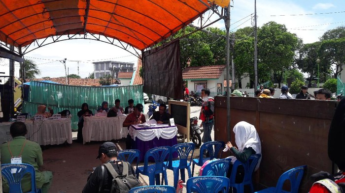 Anies Sandi Unggul di TPS 17 Kampung Akuarium