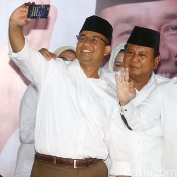 Anies dan Prabowo saat Pilgub DKI 2017 lalu.