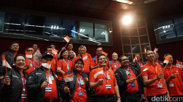 Cerita Seru dari Ruang Kendali Satelit Telkom 3S
