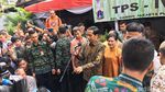 Presiden Jokowi Nyoblos di TPS 4 Gambir