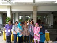 Ikut Coblos Pilkada Banten, Sri Mulyani: Rakyat Berharap Pemimpin yang Baik