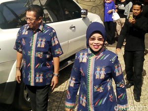 Ahok-Djarot Menang di TPS Tempat Sylviana Murni Nyoblos