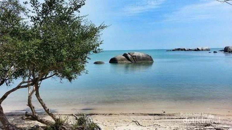 Pantai indah di Belitung (Agung Pambudhy/detikTravel) Pantai indah di Belitung (Agung Pambudhy/detikTravel)