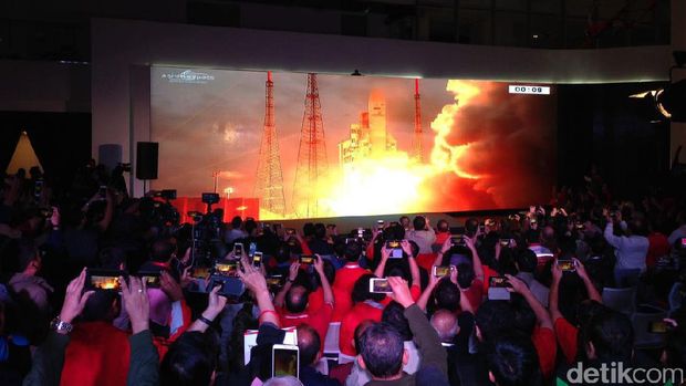 Begini Proses Satelit Telkom 3S Terbang Menuju Orbit