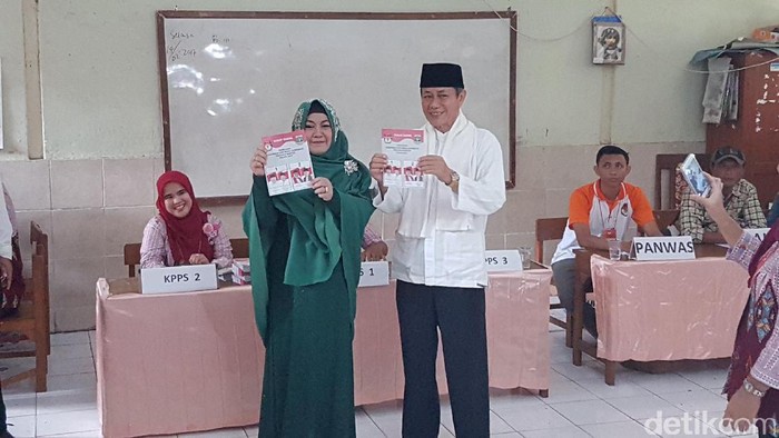 Nyoblos di Serang, Cawagub Embay: Hasil Akhir di Tangan Allah