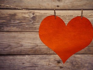 Valentine: CLBK Setelah 65 Tahun dan 3 Kisah Lainnya