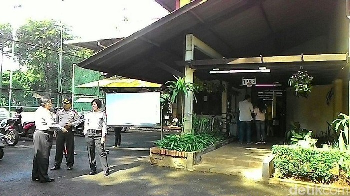 Luhut dan Oesman Sapta Akan Nyoblos di TPS 03 Kuningan