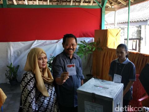 Cawalkot Imam Priyono dan istri