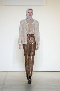 Hadirkan Model Imigran di NYFW, Anniesa Hasibuan Viral di Socmed