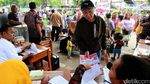 Warga Matraman Mencoblos di Jalan Raya