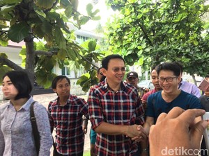 Ahok Datangi Kediaman Megawati untuk Pantau Hasil Quick Count