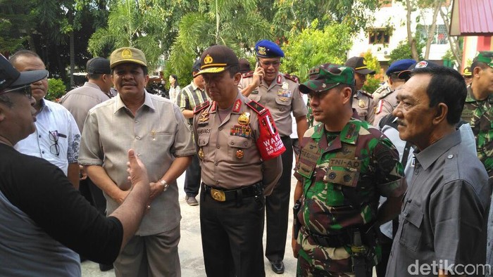 Pangdam dan Pejabat di Aceh Keliling TPS Pastikan Keamanan Pilkada