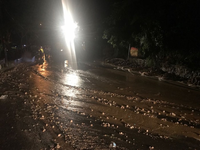 Longsor di Puncak Dibersihkan, 2 Jalur Sudah Dibuka