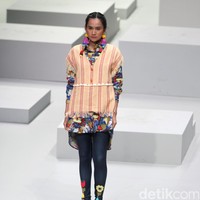 Koleksi Mel Ahyar mengangkat tema Pata Runa Indonesia Fashion Week 2017 di Jakarta Convention Center. Senayan. Jakarta. [Foto: Mohammad Abduh/Wolipop]
