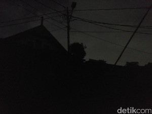 Listrik Sebagian Wilayah Jabodetabek Sudah Nyala Lagi
