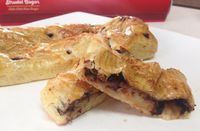 Strudel Jumbo: Uniknya Strudel Bercitarasa Asinan dan Martabak dari Bogor