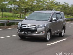 20 Mobil Terlaris Bulan September 2017