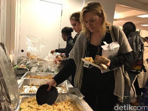 Nasi Goreng Jadi Makanan Favorit Para Model di New York Fashion Week