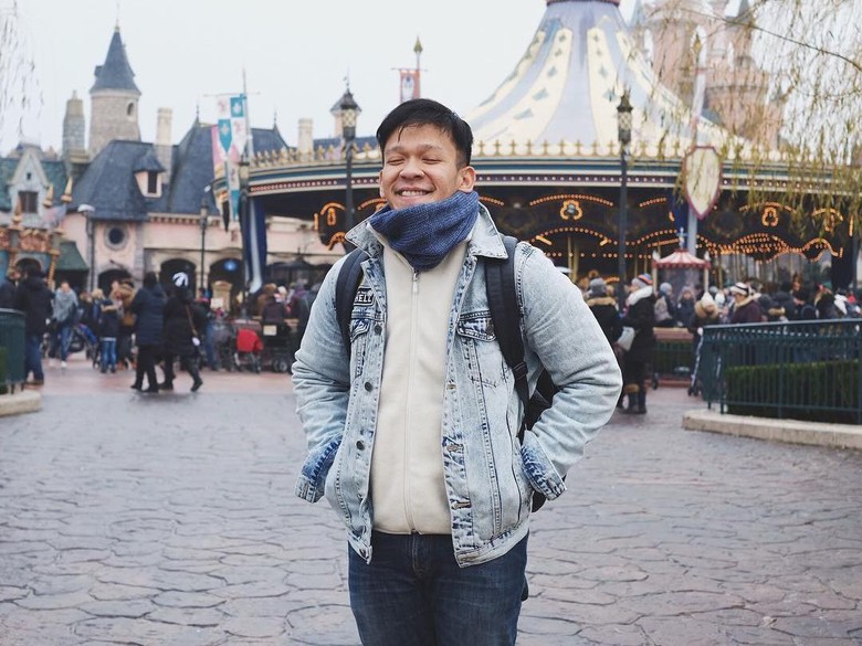 Jordi Onsu Liburan Bareng Pacar, Gisca Dmelia Komentar Pedas Jordi Onsu Liburan Bareng Pacar, Gisca Dmelia Komentar Pedas