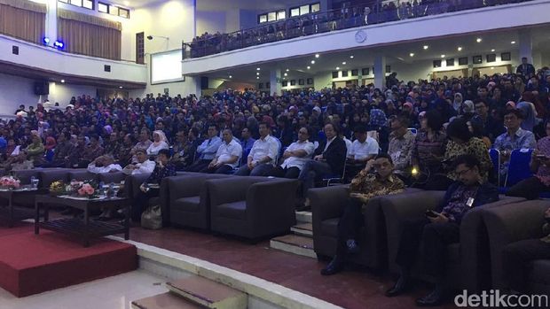 Kuliah umum Menkeu Sri Mulyani Indrawati di Undip