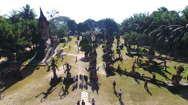 Buddha Park, Taman dengan Patung Jumbo dari Laos