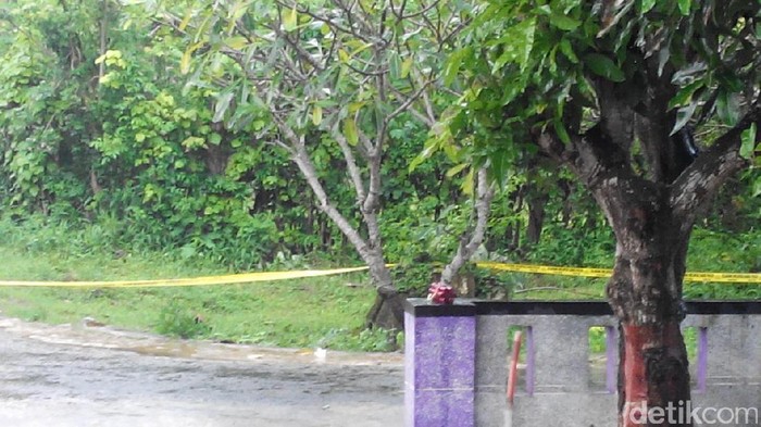 Benda Mirip Rangkaian Bom Pipa Gegerkan Warga Sumenep