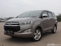 Merasakan Mewahnya Innova Diesel