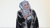 Ini Anniesa saat hadir di New York Fashion Week. Foto: Getty Images