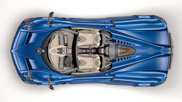 Seksinya Pagani Huayra Tanpa Atap