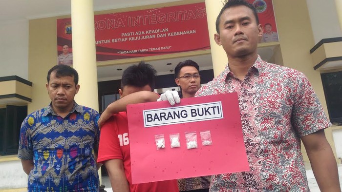 Polisi Amankan Kurir Narkoba yang Dikendalikan dari Lapas
