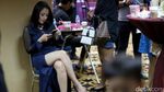 Senyum Aura Kasih, Kemesraan Andhika Mahesa dan Istri