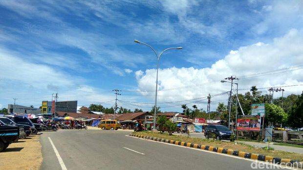 Jalan Trans Papua-Sorong