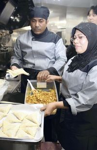 Ada Tempat Makan Halal di Area Pemandian Air Panas Jepang