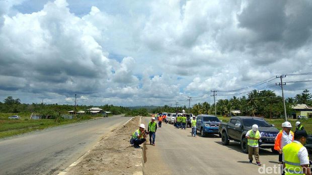Jalan Trans Papua-Sorong
