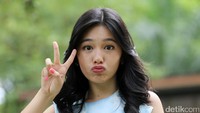 Ia pun mengaku kadang terbawa suasana dalam acara tersebut hingga beberapa kali dibully haters karena dibilang lebay. Hanif Hawari/detikHOT
