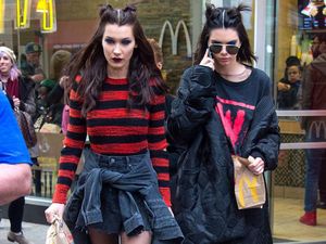 Bella Hadid Posting Foto Pertengkarannya dengan Kendall Jenner di Insta Story