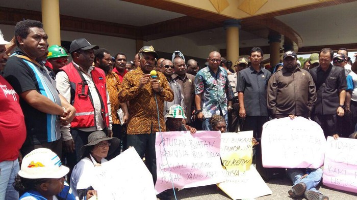 Takut Jadi Pengangguran, Pekerja Freeport Demo di Papua