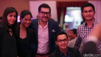 Tampak para artis senior juga hadir di acara tersebut.