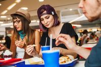 Terungkap! Inilah 10 Makanan yang Paling Bikin Ketagihan!