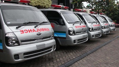 ASABRI Serahkan 6 Ambulans