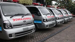 ASABRI Serahkan 6 Ambulans