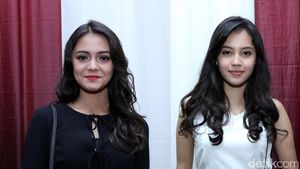 Black Vs White ! Gaya Amanda Rawles dan Anggika Bolsterli di Trans TV