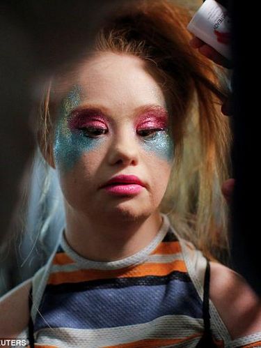 Model Down Syndrome Jadi Desainer, Pamer Koleksi Perdana di NYFW 
