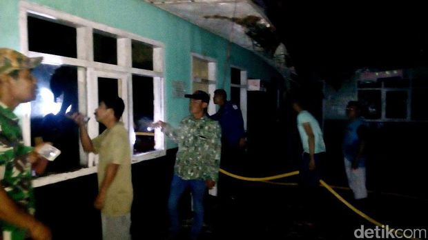 Sekolah Madrasah di Garut Terbakar, Diduga karena Korsleting Listrik