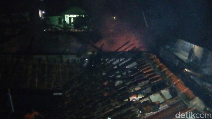 Madrasah di Garut Terbakar, Diduga karena Korsleting Listrik