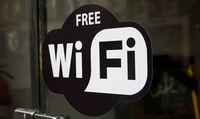 Nyolok Ponsel dan Pakai Wifi di Kafe Ini Kini Harus Bayar
