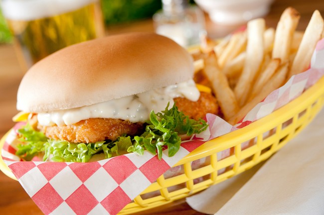 5 Resto Fast Food Populer di Jepang yang Punya Burger hingga Bento Enak