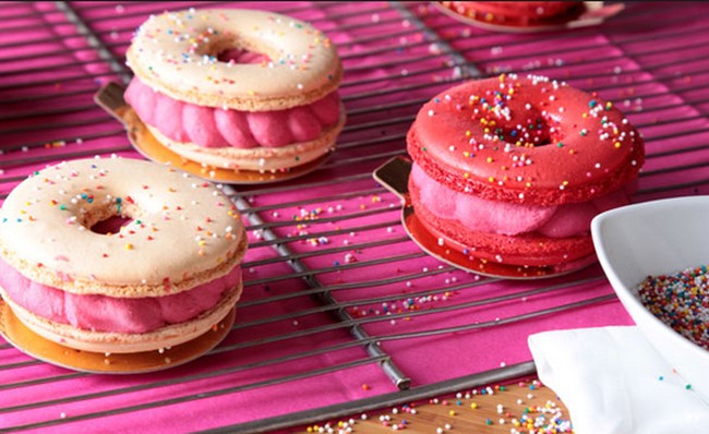 Donat Macaron Hingga Donat Kotak, Ini 10 Kreasi Donat Unik dari Mancanegara (2)