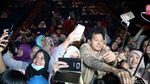 Fedi Nuril Diserbu Penonton SYTD 2